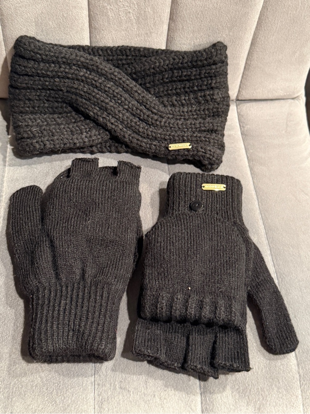 Steve Madden Black Knit Convertible Fingerless Gloves with Matching Headband